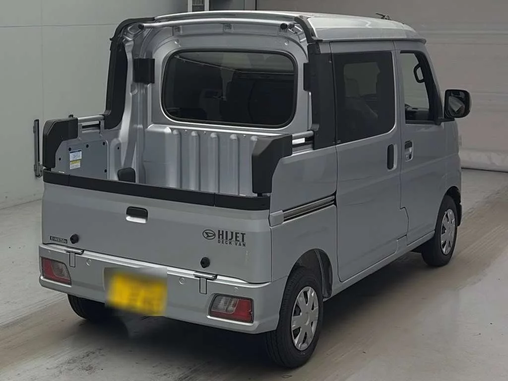 Daihatsu Hijet Deck Van S700W 2026